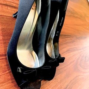 Stuart Weitzman Black Peep Toe Pumps Size 8.5